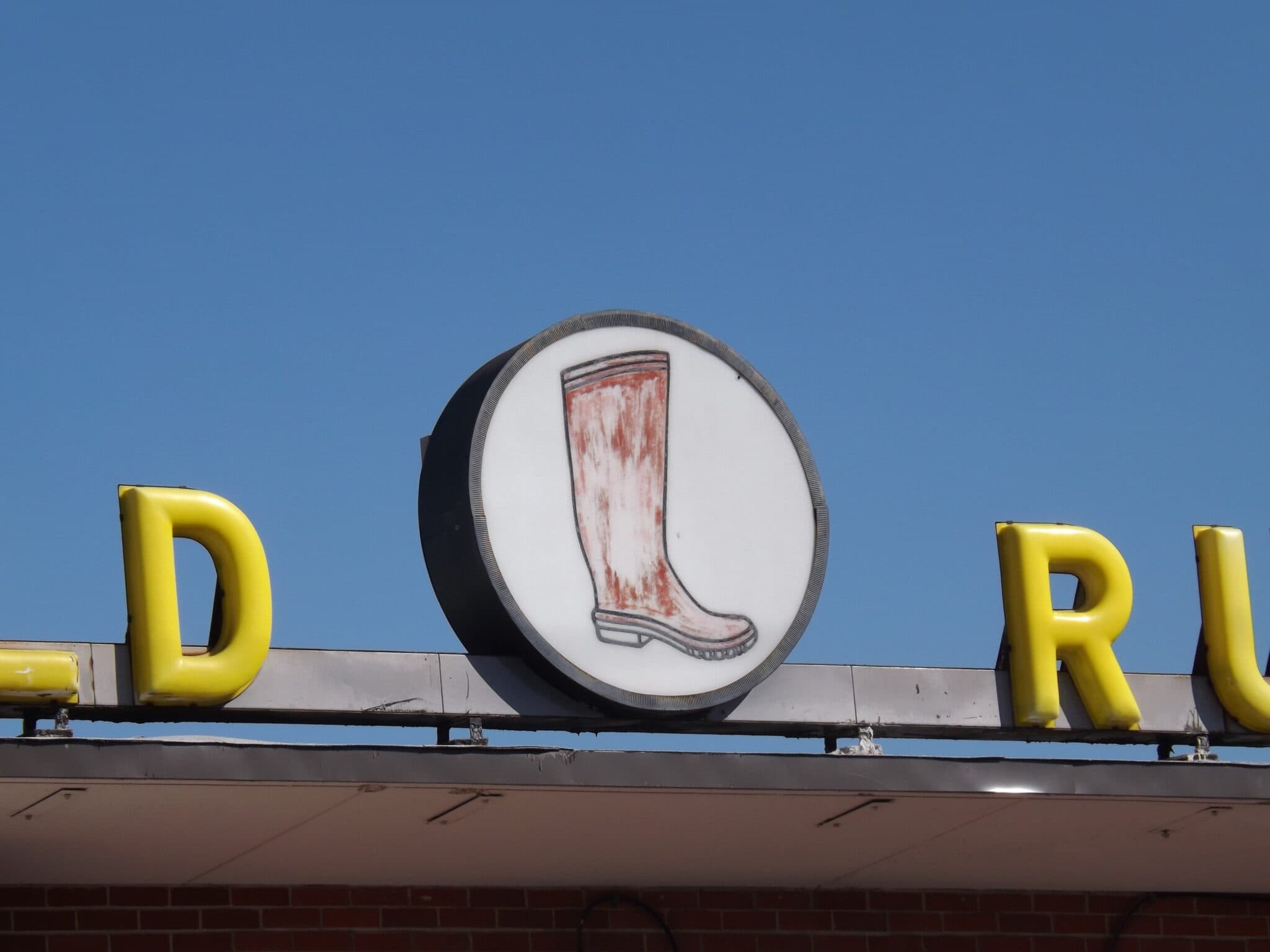 Giant boot on a sign Giant boot on a sign